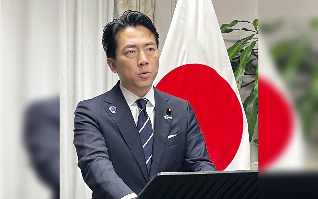 Japan Must Debate Nuclear Weapons, Says Defence Minister Koizumi