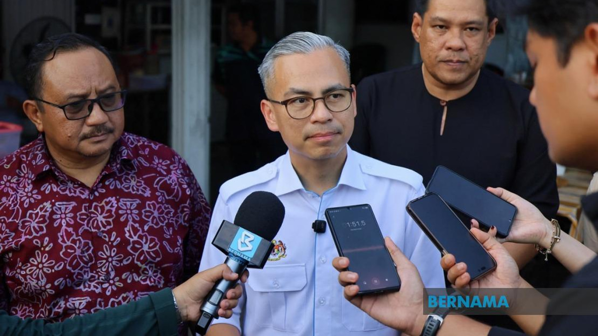 Johor State Election: Fahmi Urges Fact-Based Campaigns Over Slander