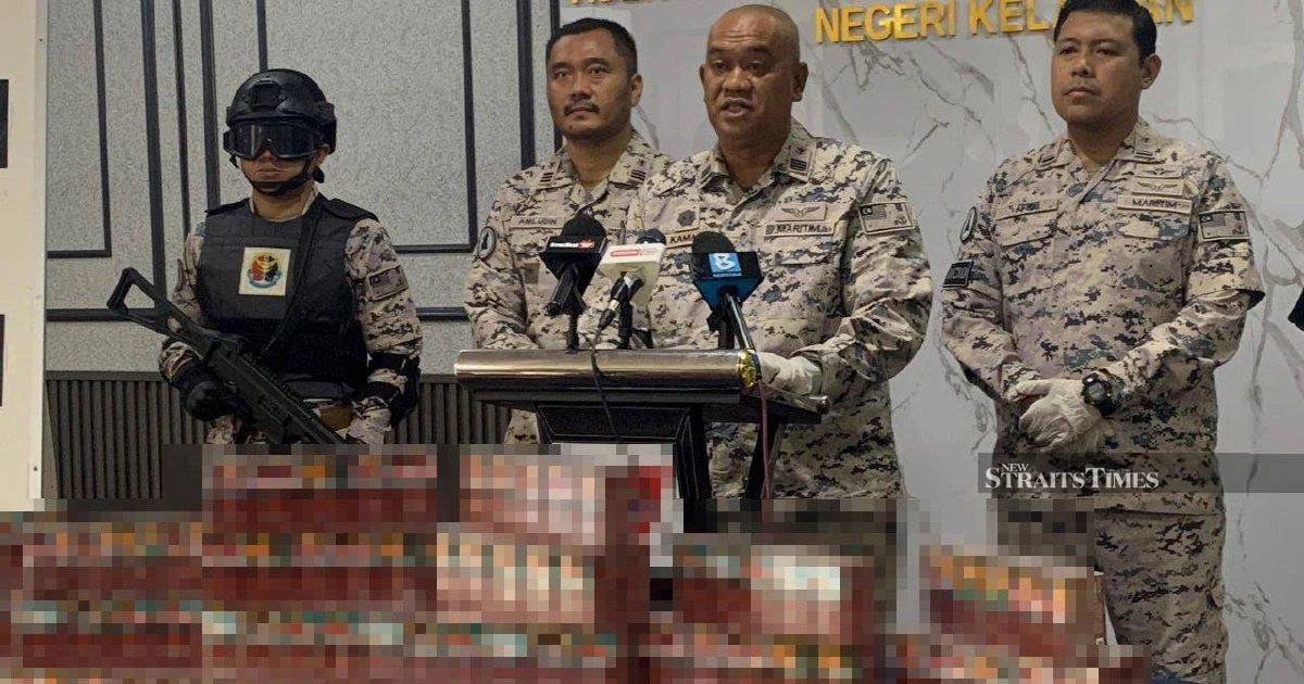 MMEA intercepts RM212,000 contraband cigarette shipment in Kelantan waters