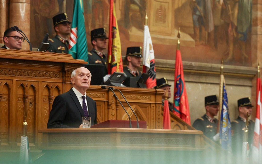 Hungarian Former Top Judge Andras Baka Sworn In as New President