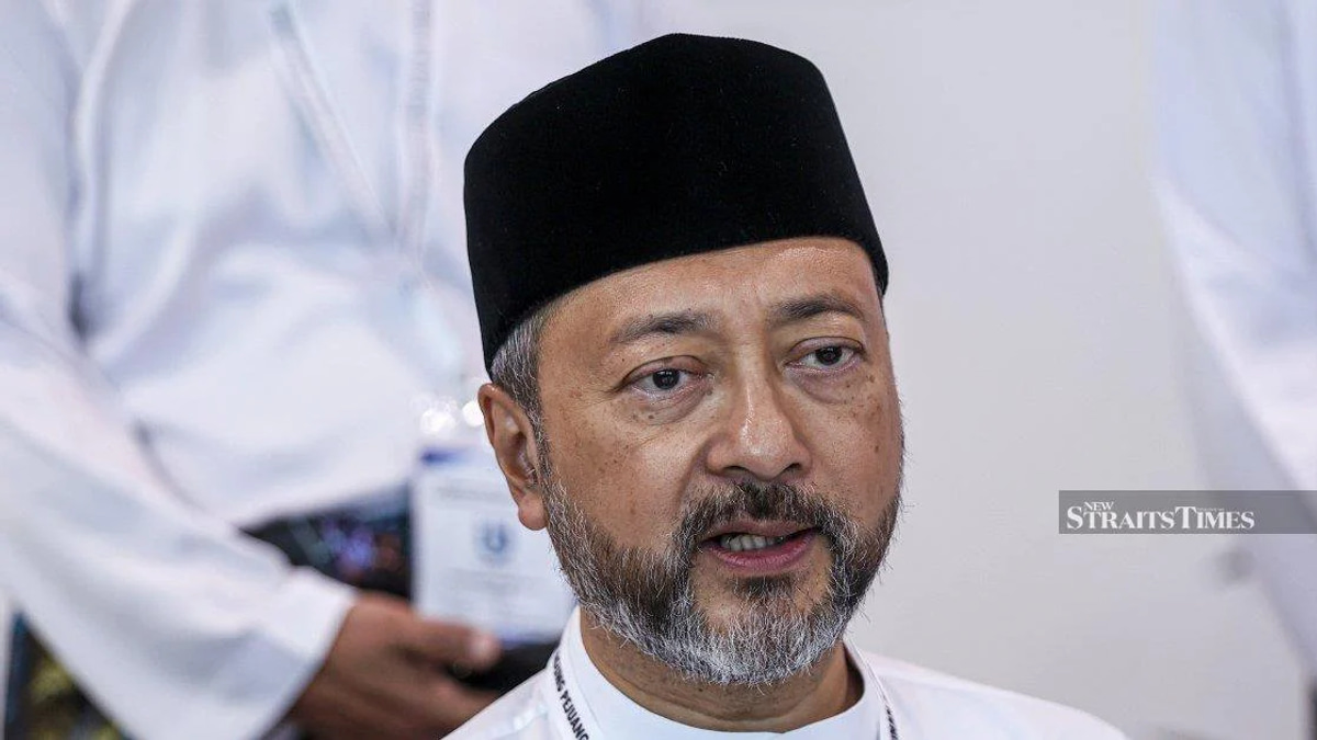 Pejuang's entry into Perikatan Nasional signals broader consolidation of opposition forces, Mukhriz says