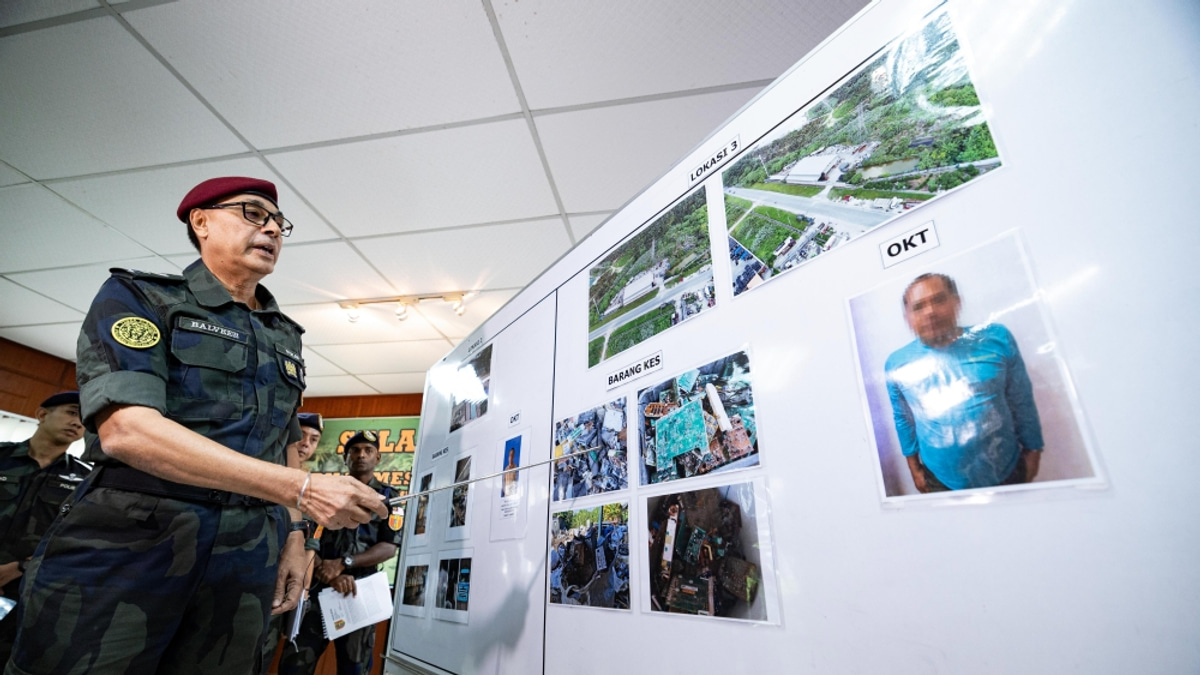 GOF Cracks Down on Illegal E-Waste Smuggling Ring in Ipoh, Arrests 14 Suspects