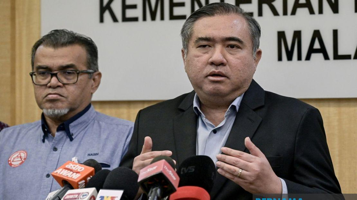 Government Maintains Hands-Off Approach to Port Management While Guarding Malaysian Ownership Stakes