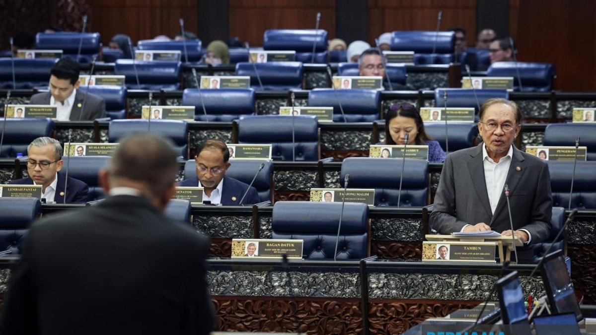Government Channels RM4.9 Billion to Support Over 6,000 Small Businesses in First Half of 2026