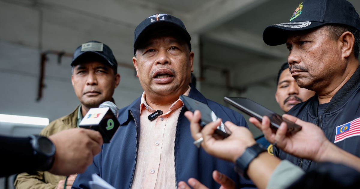 Immigration Department to hold off on disciplinary action pending MACC corruption inquiry into MyIMMs breach