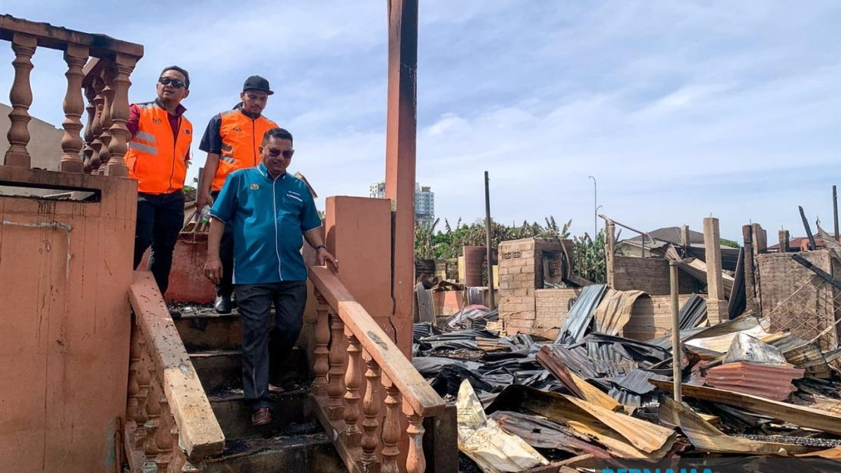 Kitchen Paper Burning Sparked Devastating Gok Kapur Fire That Left 110 Homeless