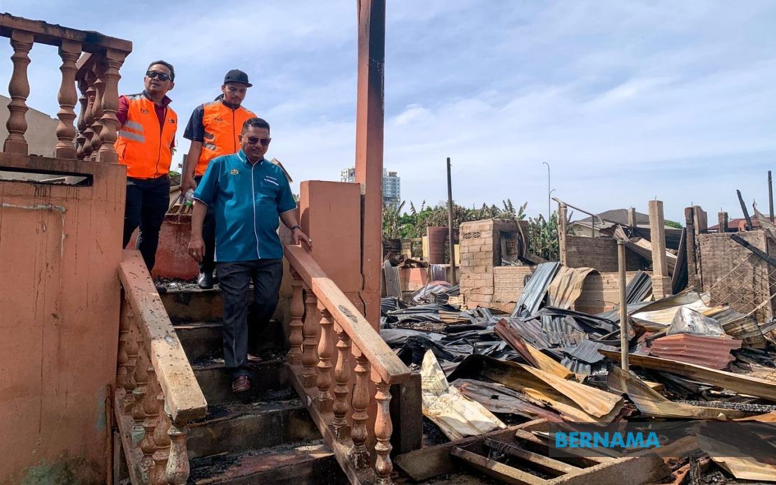 Kitchen Paper Burning Sparked Devastating Gok Kapur Fire That Left 110 Homeless