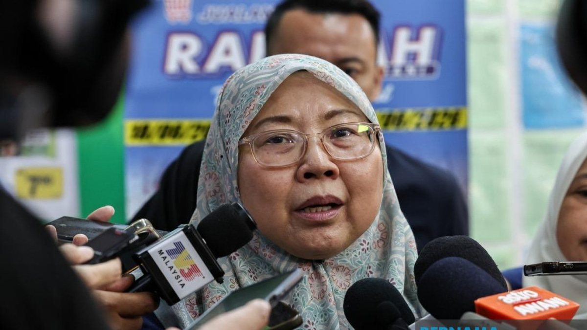 Malaysia's Trade Ministry Guarantees Stable Supply of Essential Goods Ahead of Johor and Negeri Sembilan Elections