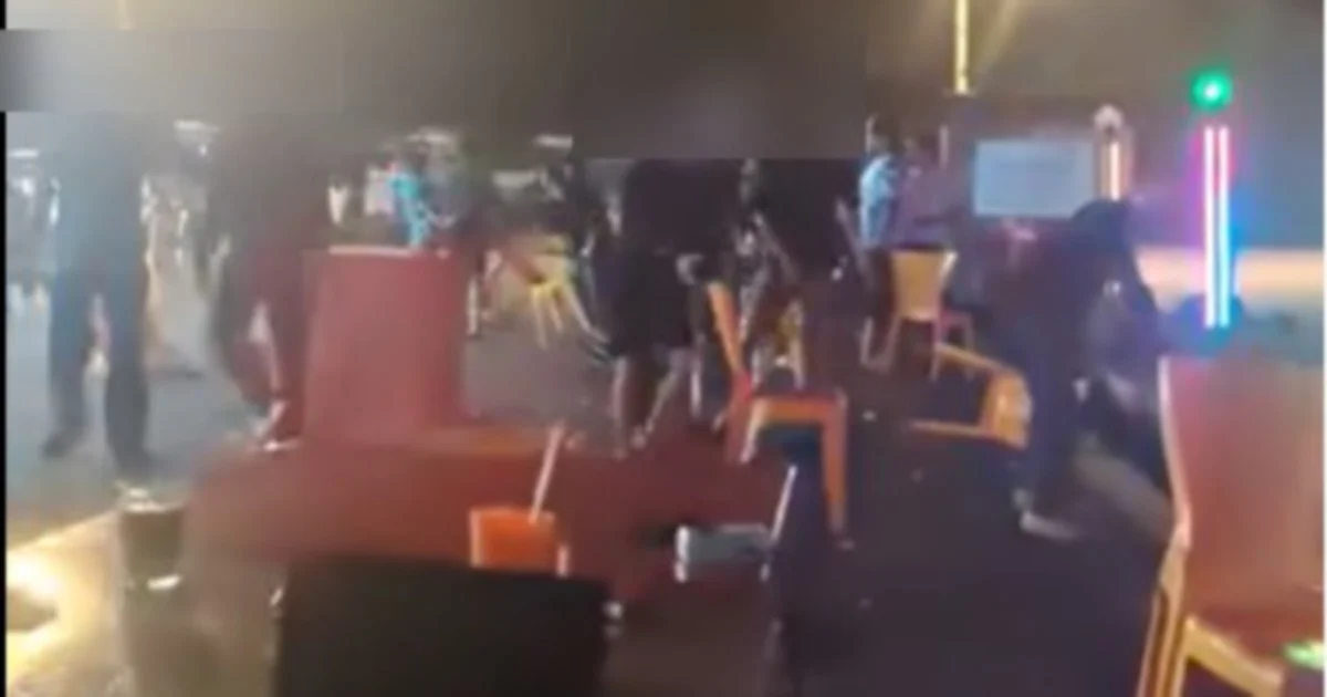 Four arrested after violent brawl erupts at Kulai eatery, chairs wielded as weapons