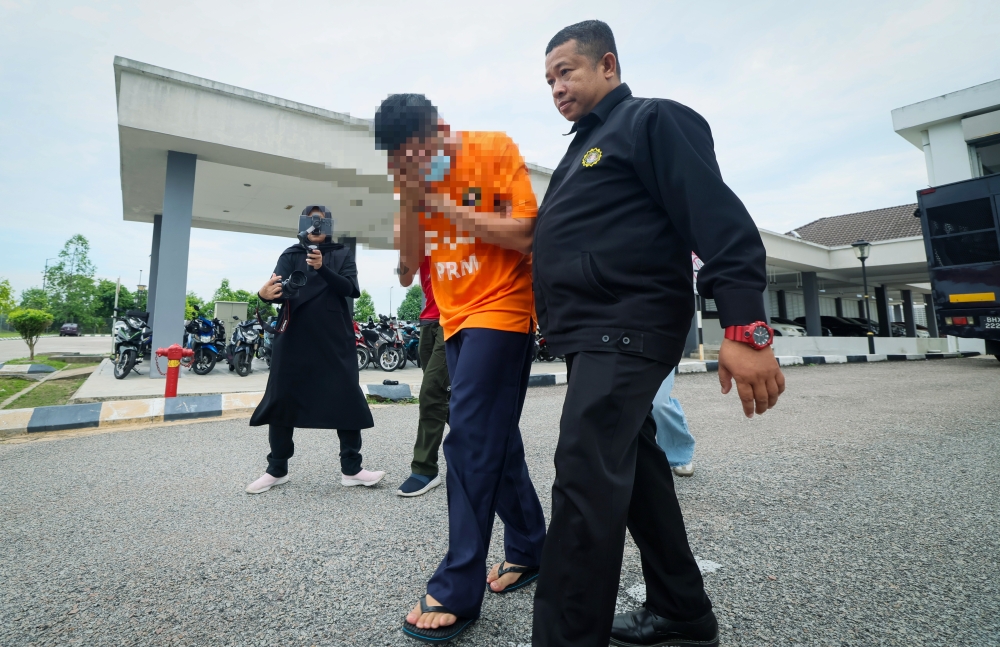 Kelantan Police Station Chief Held for Seven Days Over Alleged RM500 Bribe Scandal
