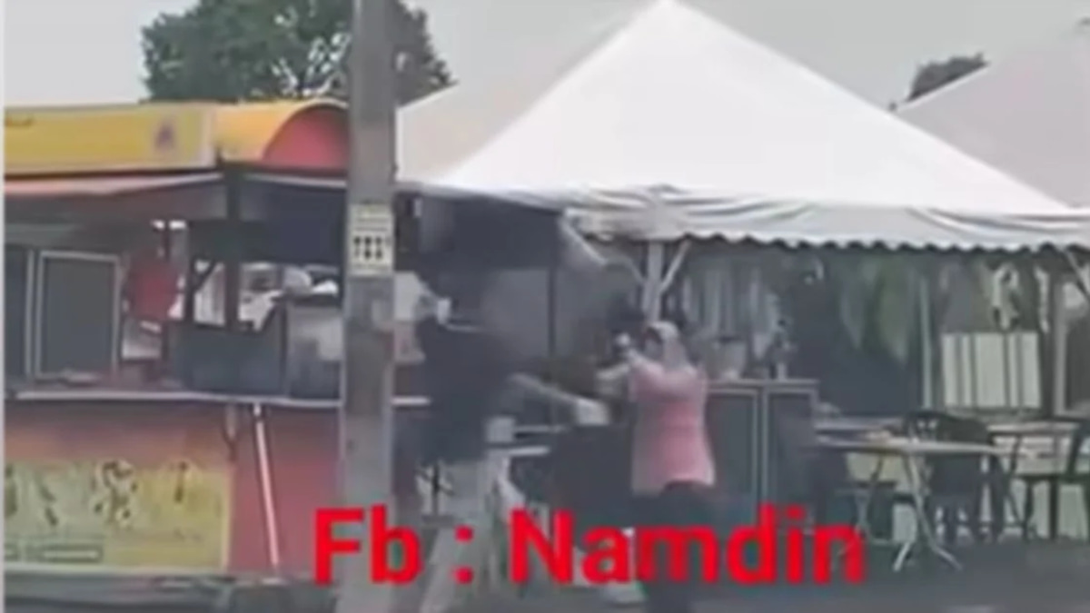 Police investigate assault at Gelang Patah food stall after video spreads on social media