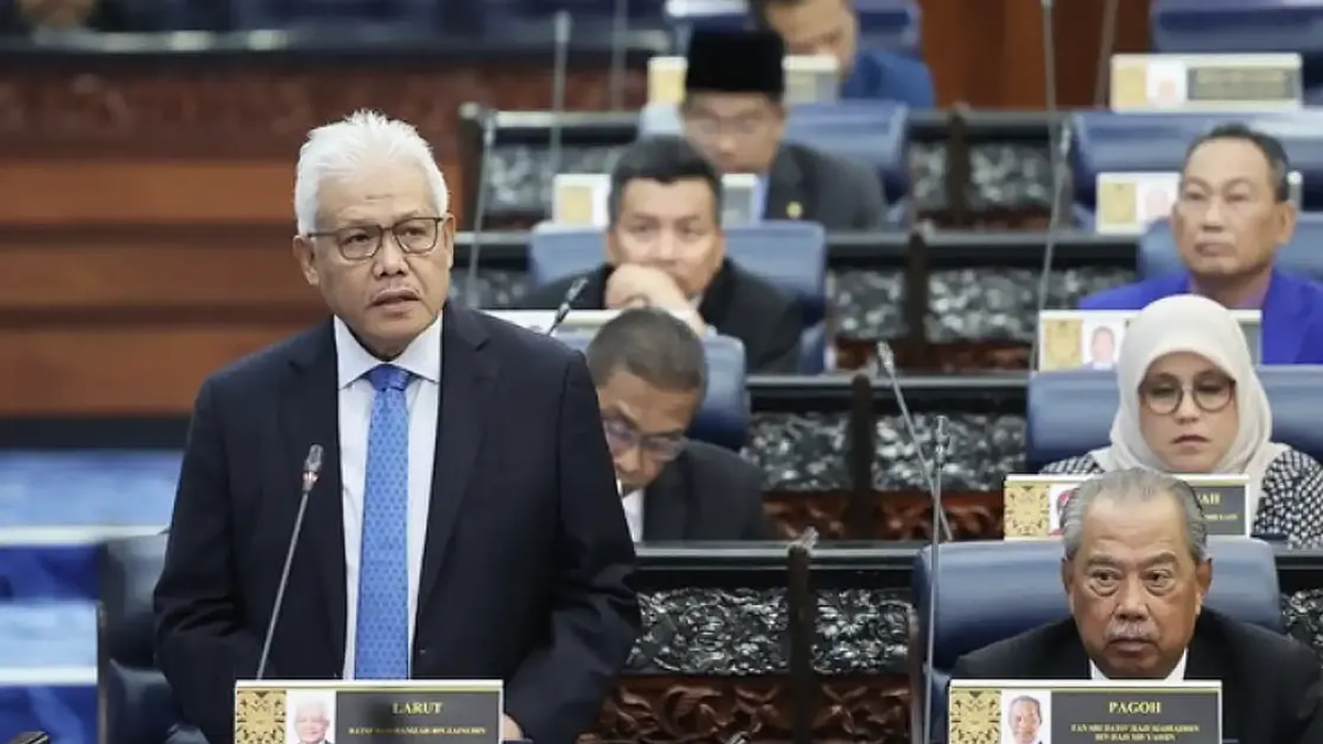 Muhyiddin Sought Seat Relocation in Parliament, Speaker Reveals