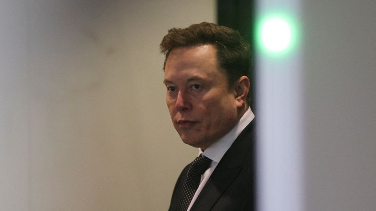 US Judge Approves Musk-SEC Settlement While Raising Serious Questions Over Fairness