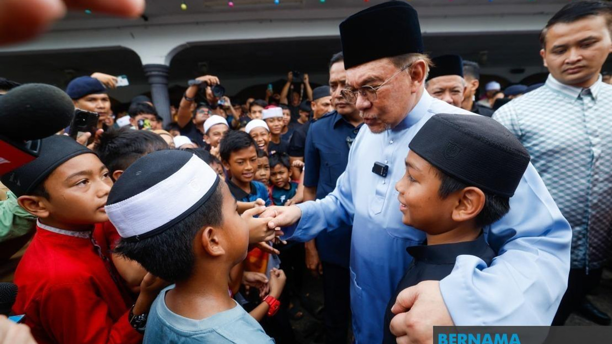 Malaysia's Israeli Entry Ban Is Political Stance, Not Antisemitism, Says Anwar