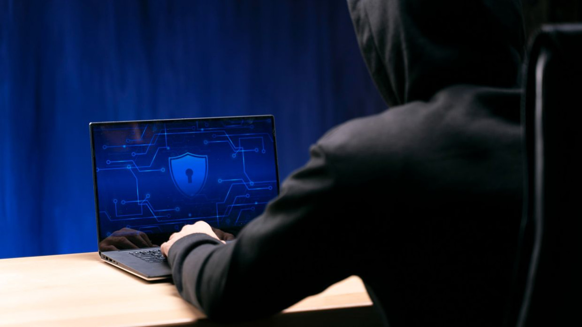 Two British teenagers sentenced to five-and-a-half years for Transport for London cyberattack