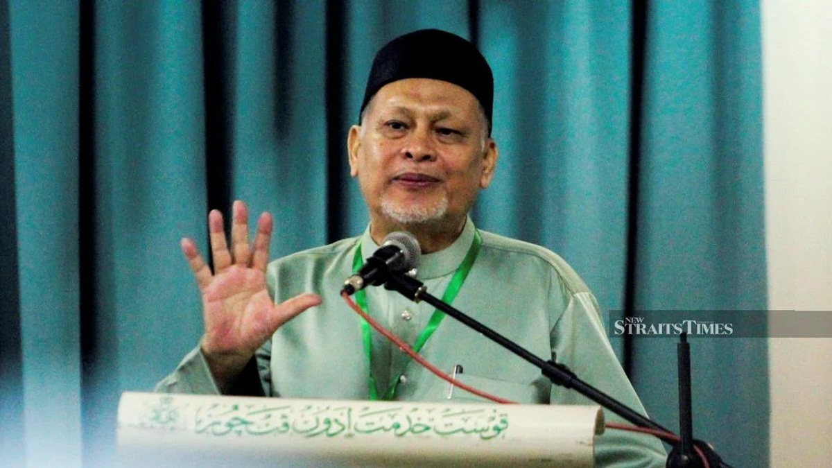 PAS Rebukes Muhyiddin Over Unilateral PN Logo Decision Ahead of State Polls
