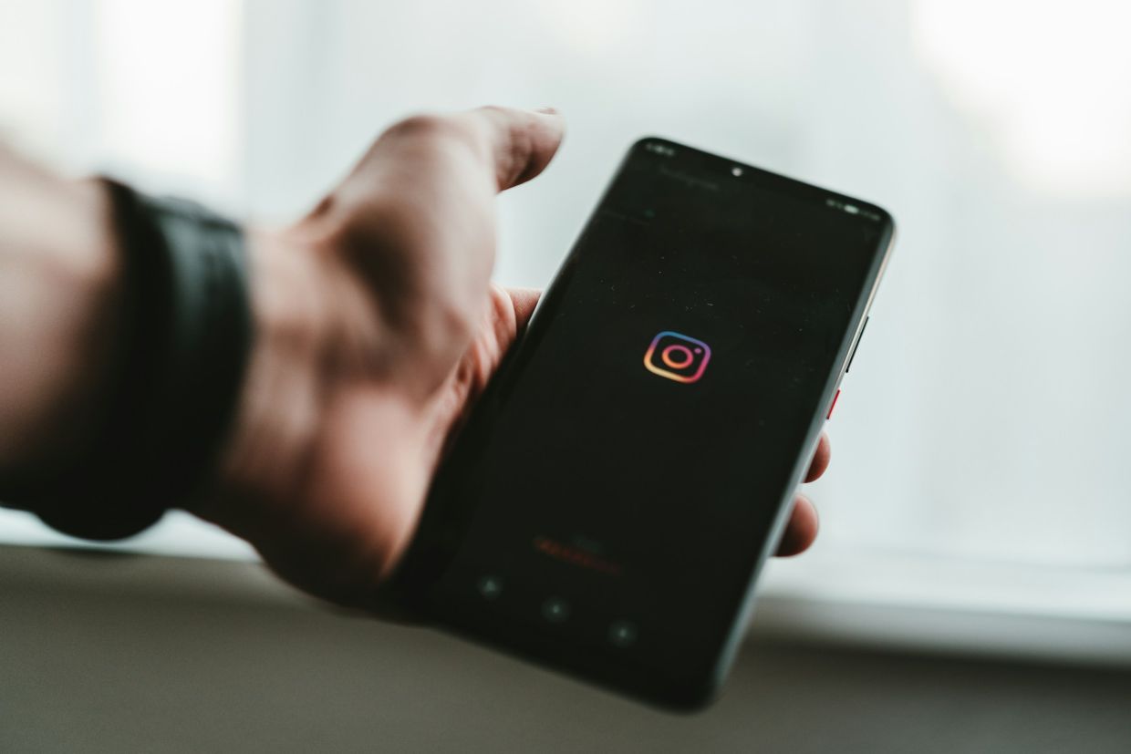 India Orders Meta to Purge Child Abuse Material from Instagram and Facebook