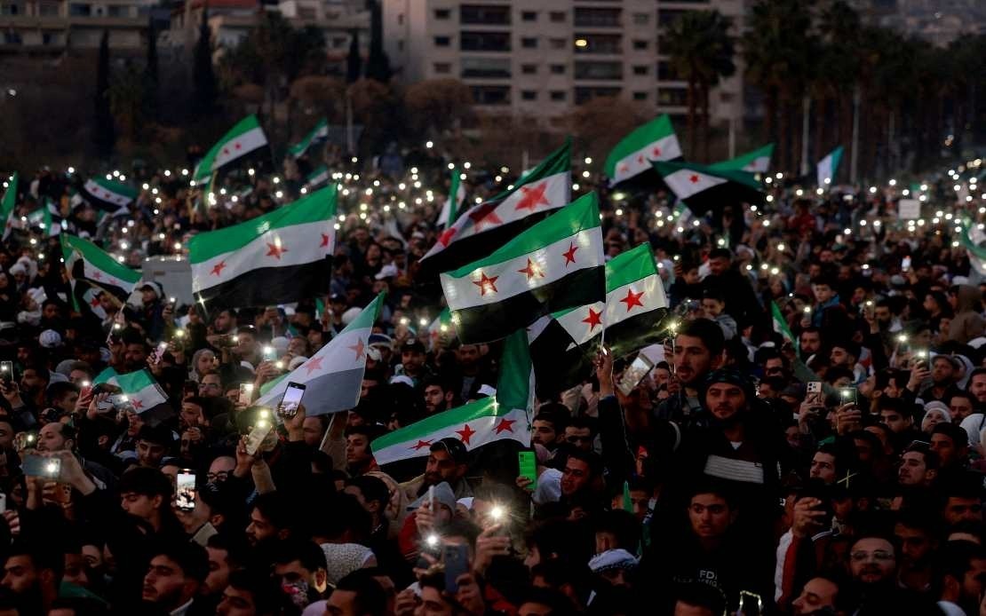 Israeli Artillery Strikes Quneitra as Tensions Persist in Post-Assad Syria