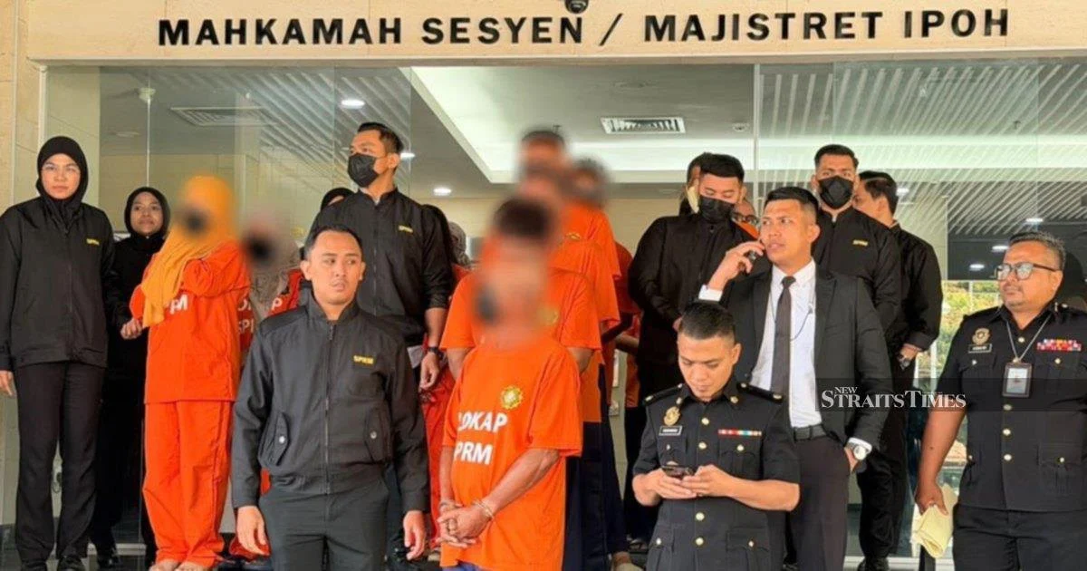 MACC Holds 13 Suspects Including Government Directors in RM2.5 Million Bribery Investigation