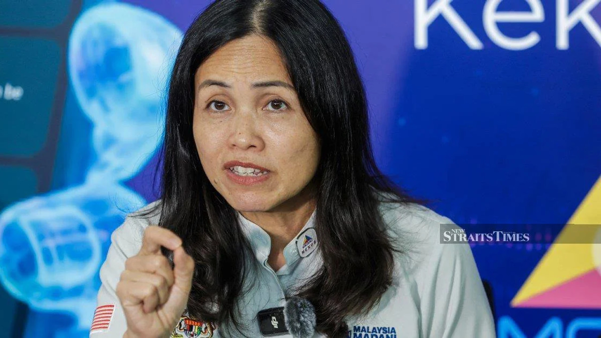 Johor DAP Chief Alleges Smear Campaign Against Pakatan Harapan Through Doctored Candidate Posters