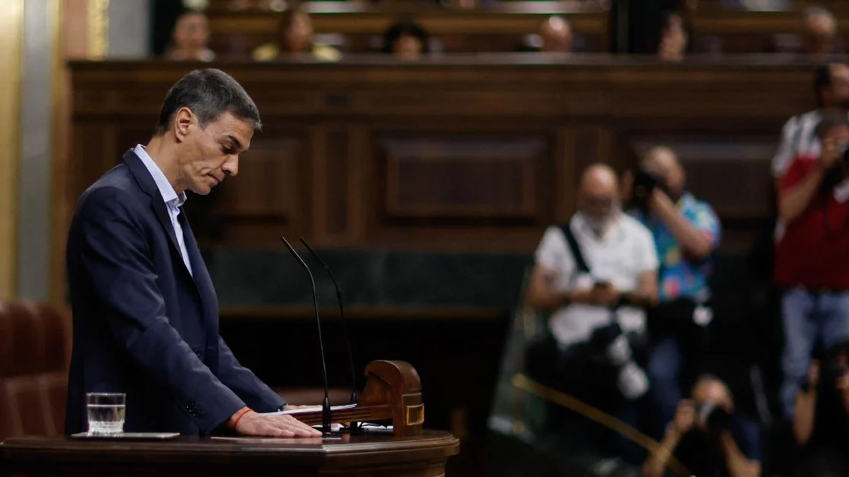 Spanish Prime Minister Denies Graft Claims After Former Senior Aide Jailed