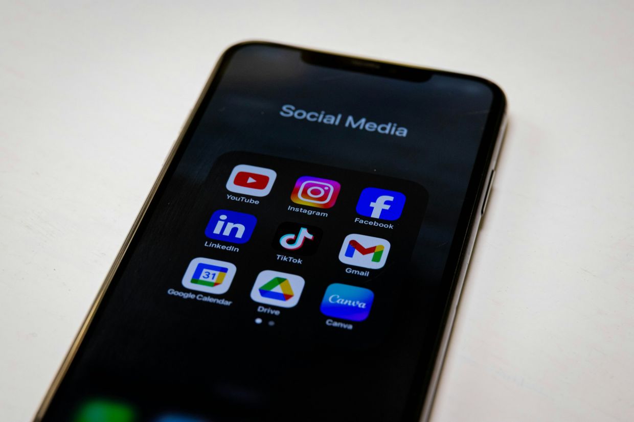 Meta faces historic trial over allegations it deliberately addicted children to social media