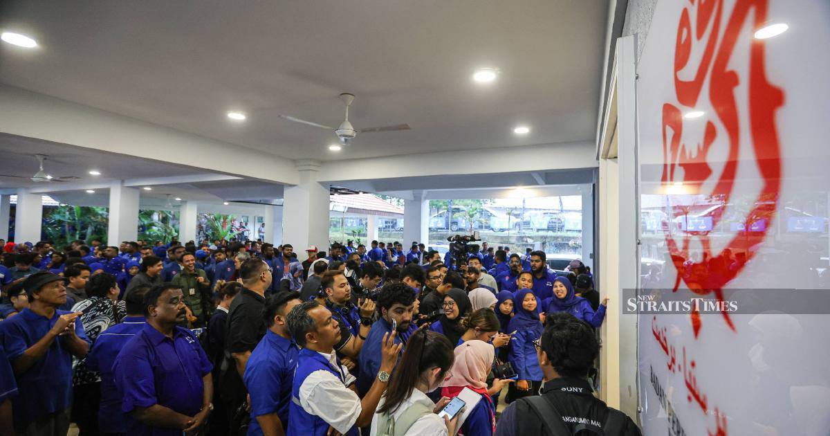 Johor Braces for Barisan Nasional Candidate Showcase as Election Fever Grips State
