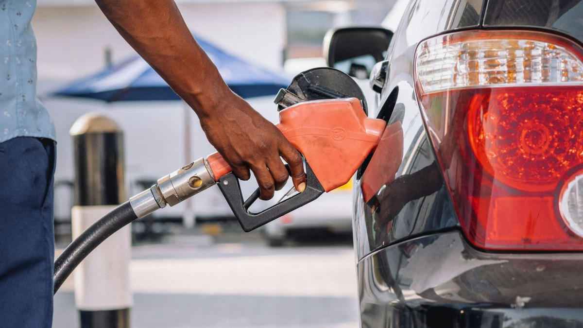 US petrol stations accused of using AI to manipulate pump prices