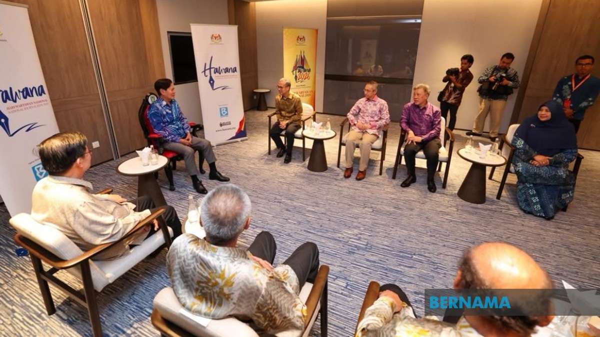 Fahmi Pushes ASEAN Media Unity to Counter Misinformation Surge