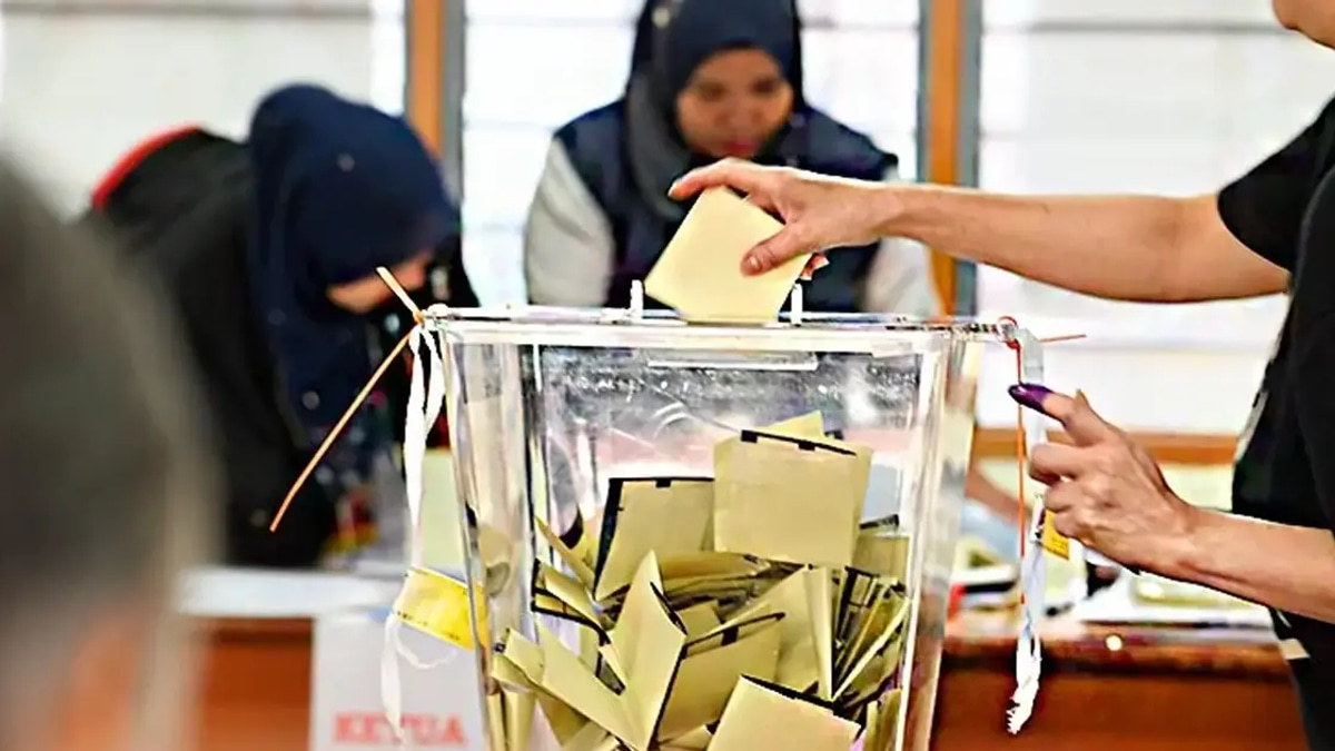 Johor's Election Outcome May Rest on Youth Vote as Parties Court Voters Aged 21 to 39