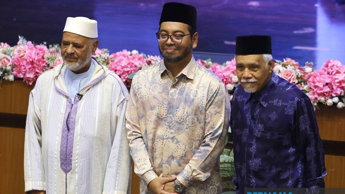 Government Launches Lecture Series to Bring Islamic Scholars' Ideas to Mainstream Society