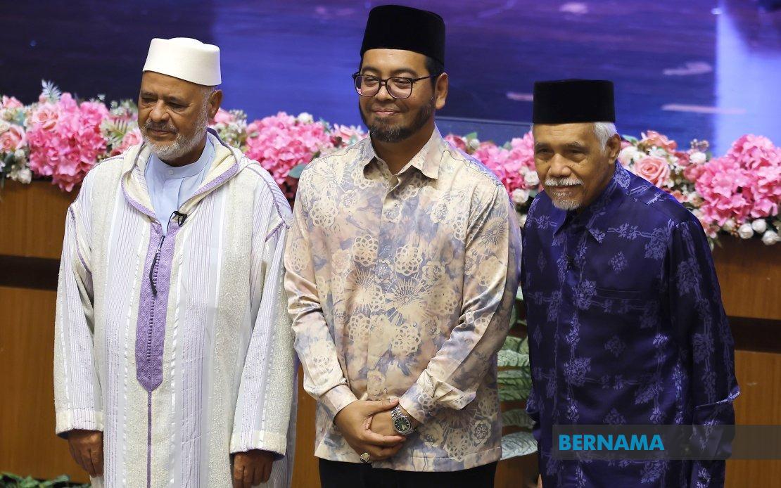 Government Launches Lecture Series to Bring Islamic Scholars' Ideas to Mainstream Society
