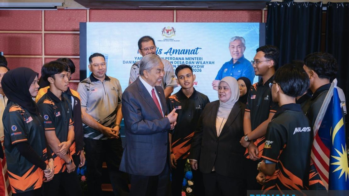 Ahmad Zahid Pledges Umrah Sponsorship for WorldSkills 2026 Gold Medallists