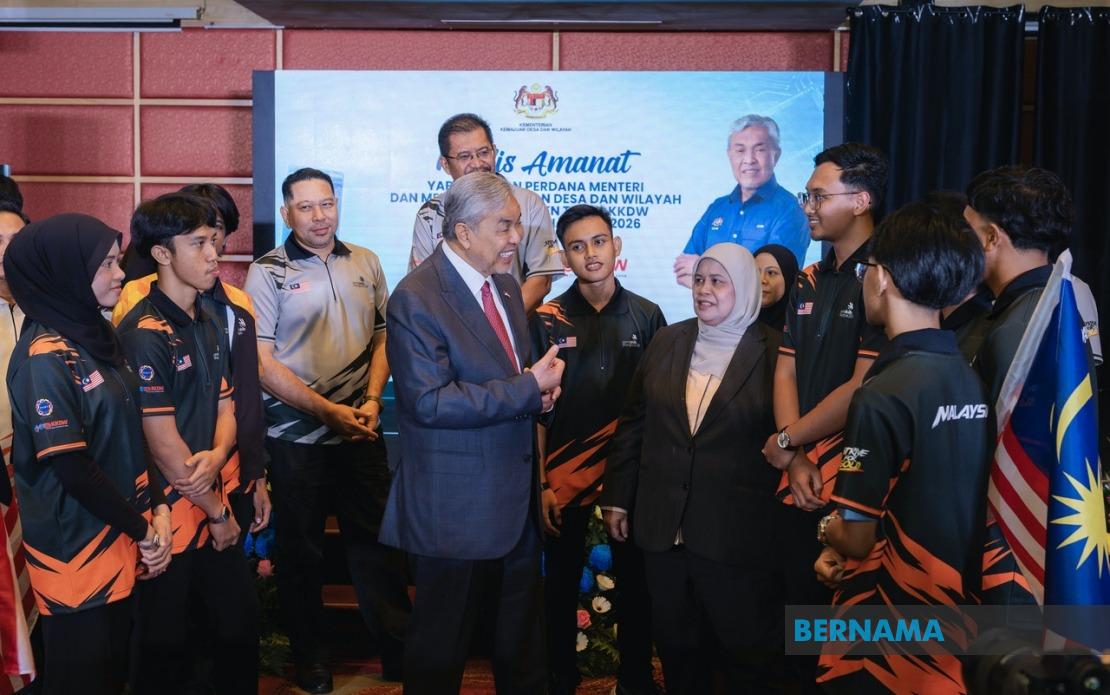 Ahmad Zahid Pledges Umrah Sponsorship for WorldSkills 2026 Gold Medallists