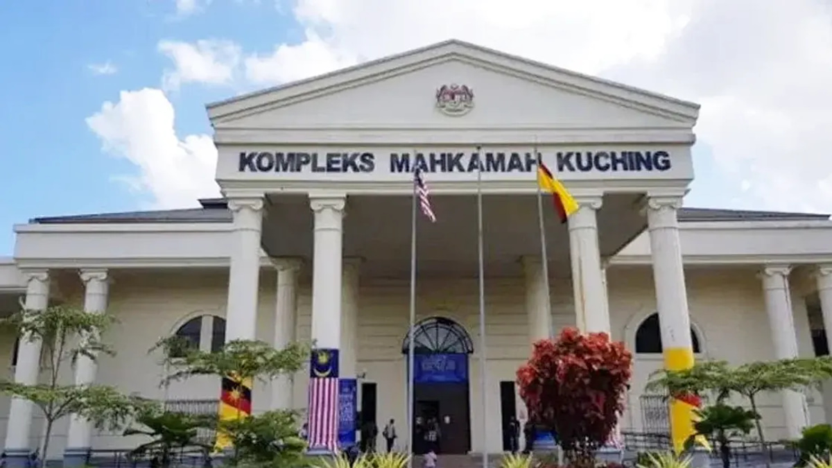 Security Guard Sentenced for Offensive Royal Comment on Facebook
