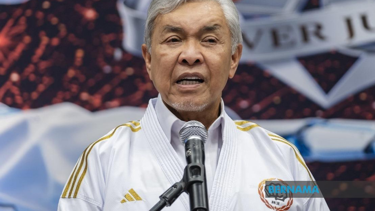 BN Accepts Leaders' Departures Ahead of Johor Election