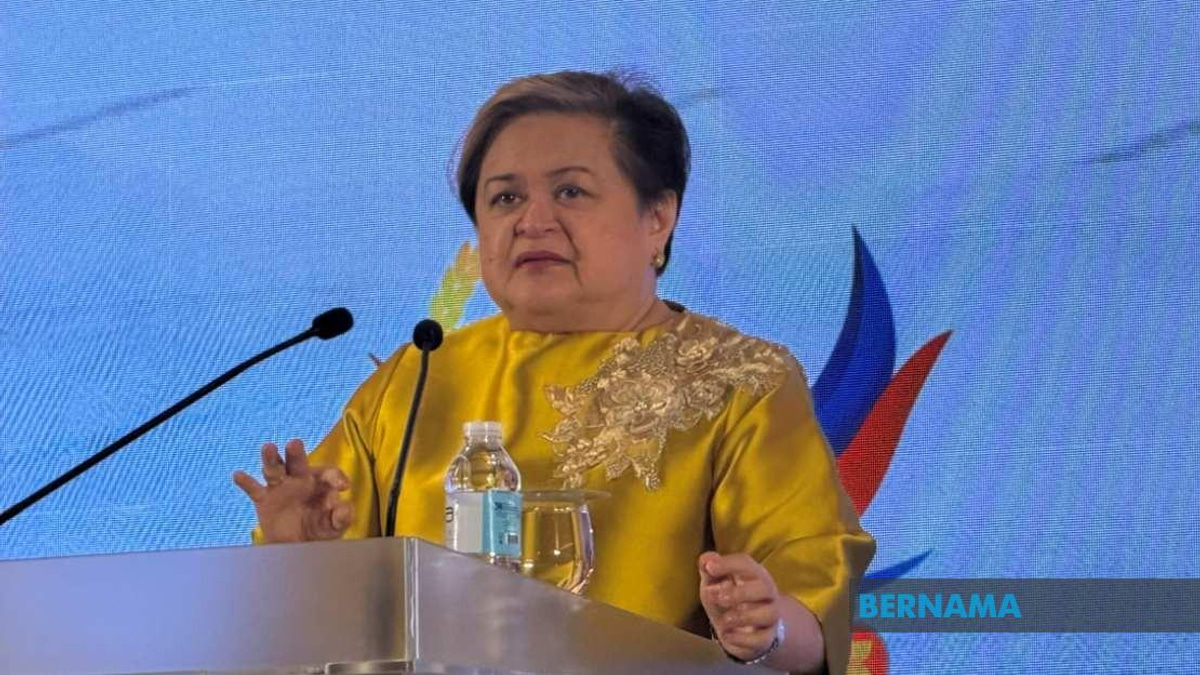 Philippines Pushes ASEAN to Fortify Maritime Security as Regional Trade Faces New Threats