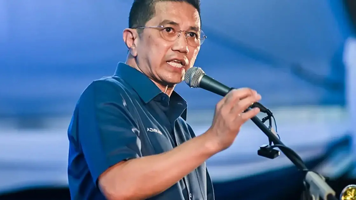Azmin Ali emerges as potential bridge between Bersatu and Pakatan Harapan amid leadership speculation