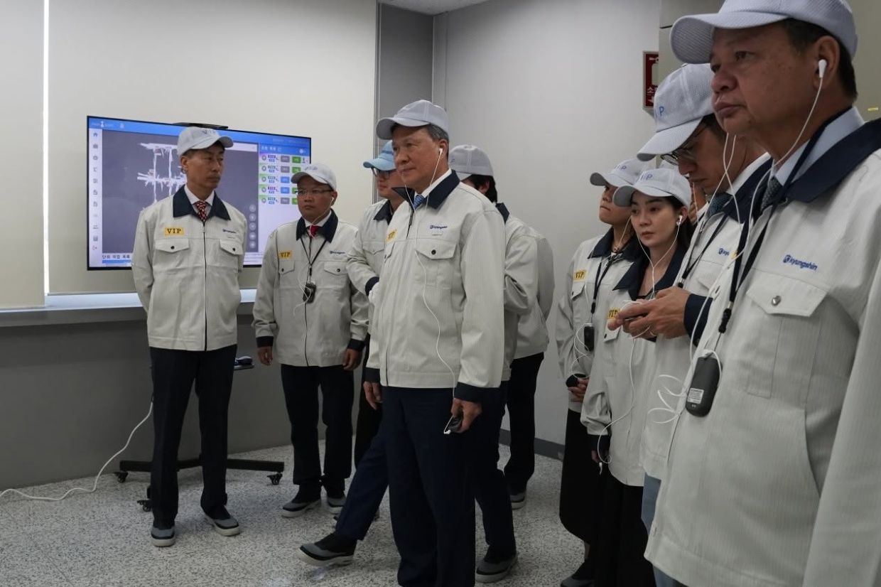 Cambodia Pursues High-Tech Investment Partnership with South Korea to Diversify Economy Beyond Garments
