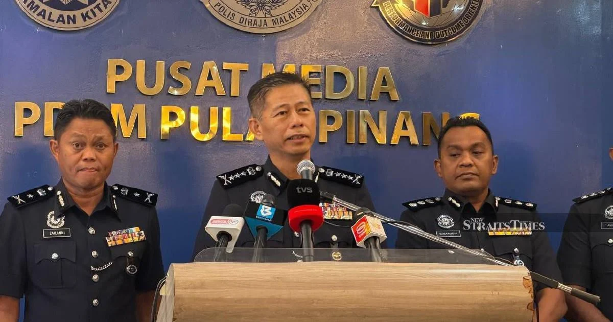 Penang Police Bust Illegal Online Betting Ring, Arrest 12 During World Cup Crackdown