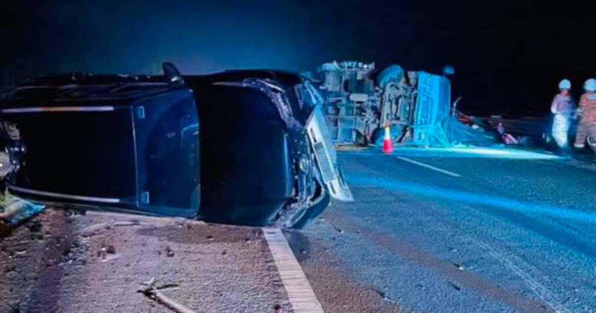 Three DPM Zahid's Media Officers Injured in Multi-Vehicle Crash on East Coast Expressway