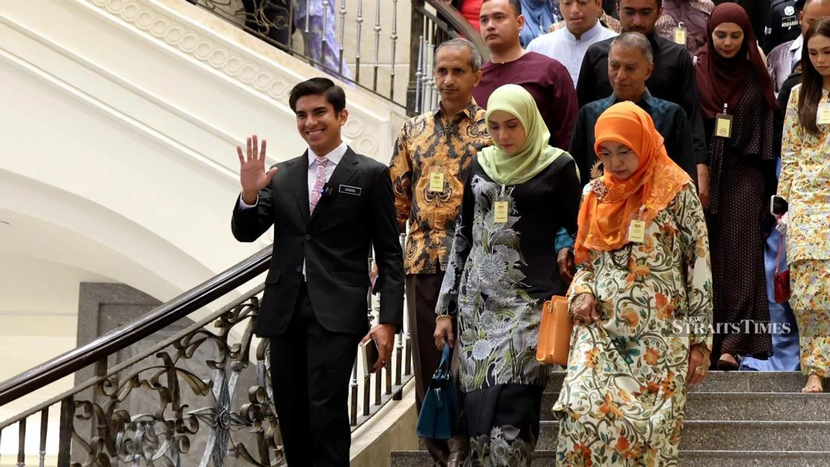 Syed Saddiq faces further wait as Federal Court defers ruling on appeal