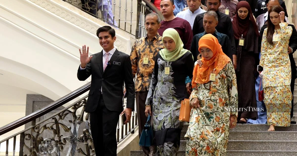 Syed Saddiq faces further wait as Federal Court defers ruling on appeal
