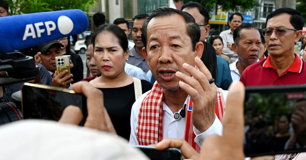 Cambodia's Top Court Upholds Election Ban Against Opposition Politician Rong Chhun