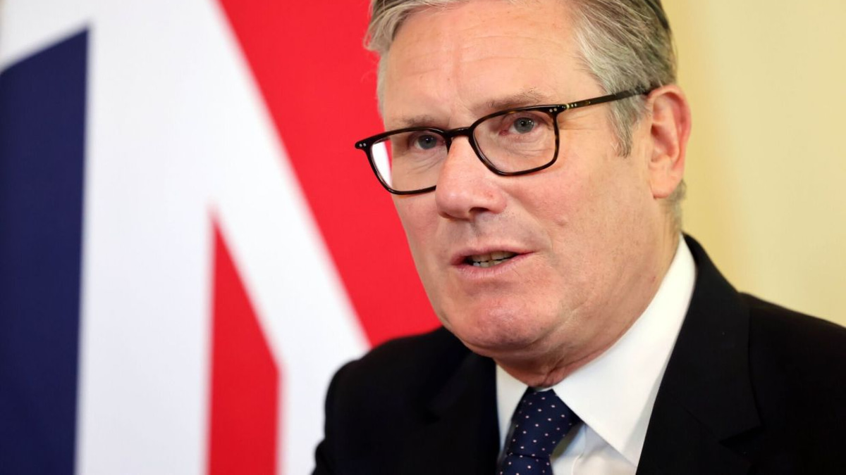 Starmer Moves Ahead with Teen Social Media Ban Before G7 Summit