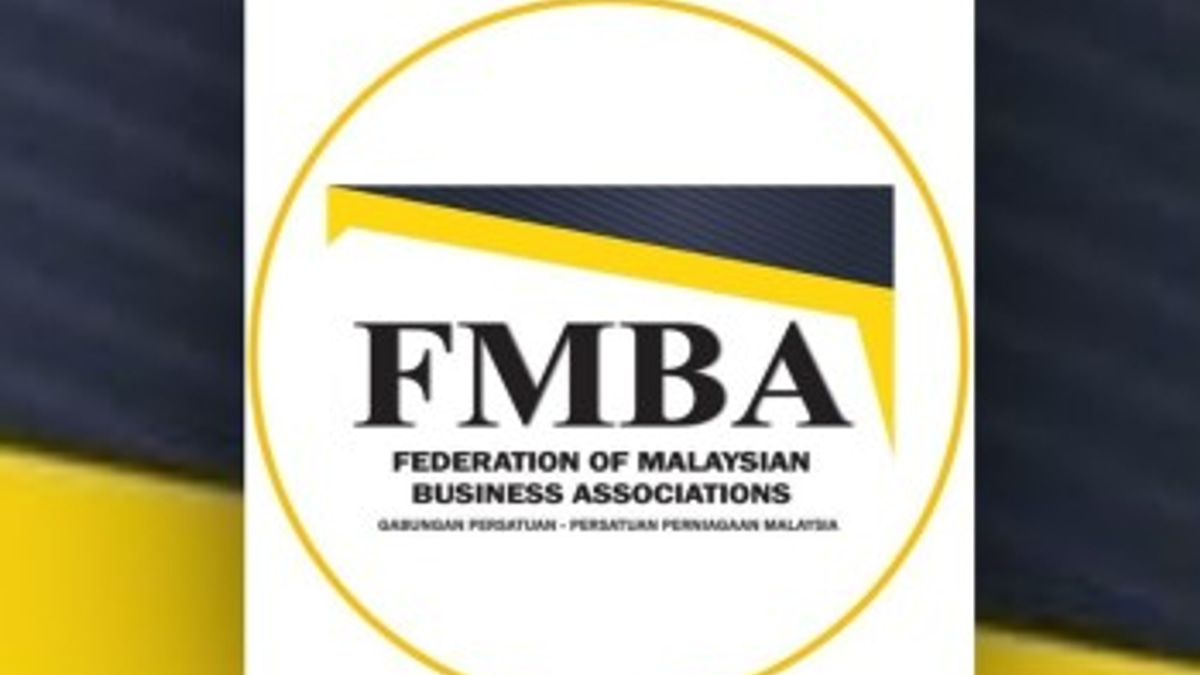 PM Anwar's Fast-Track Foreign Worker Directive Signals Responsiveness to Business Sector