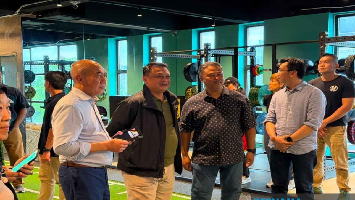 Strengthening Muscles Key to Preventing Falls in Malaysia's Ageing Population, Says Fitness Advocate